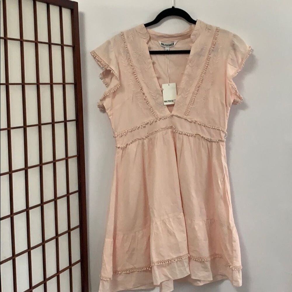NWT WALTER BAKER EMBROIDERY LACE UP DRESS‎ 8
